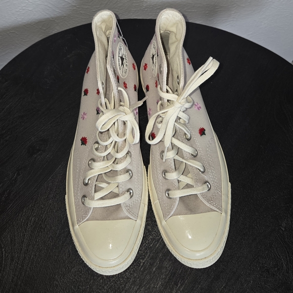 Converse Floral Embroidered High-Tops - Picture 3 of 7